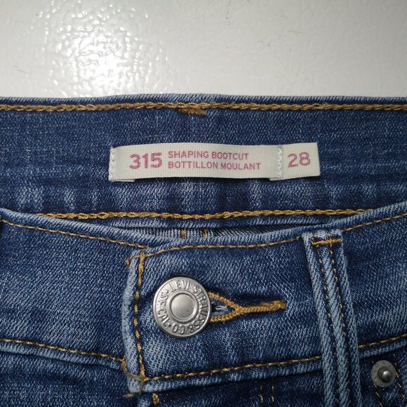 Levi's 315 Ladies Size W28 / L32 Medium Wash Shaping Bootcut Jeans - Picture 3 of 16